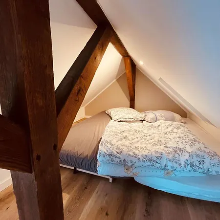 아파트 Moderne Dachgeschosswohnung Im Herzen Von 알자이